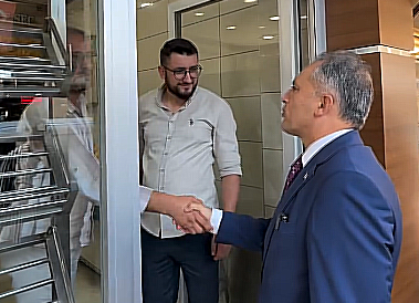 İbrahim Çenet’ten Ekmek Zammına Tepki