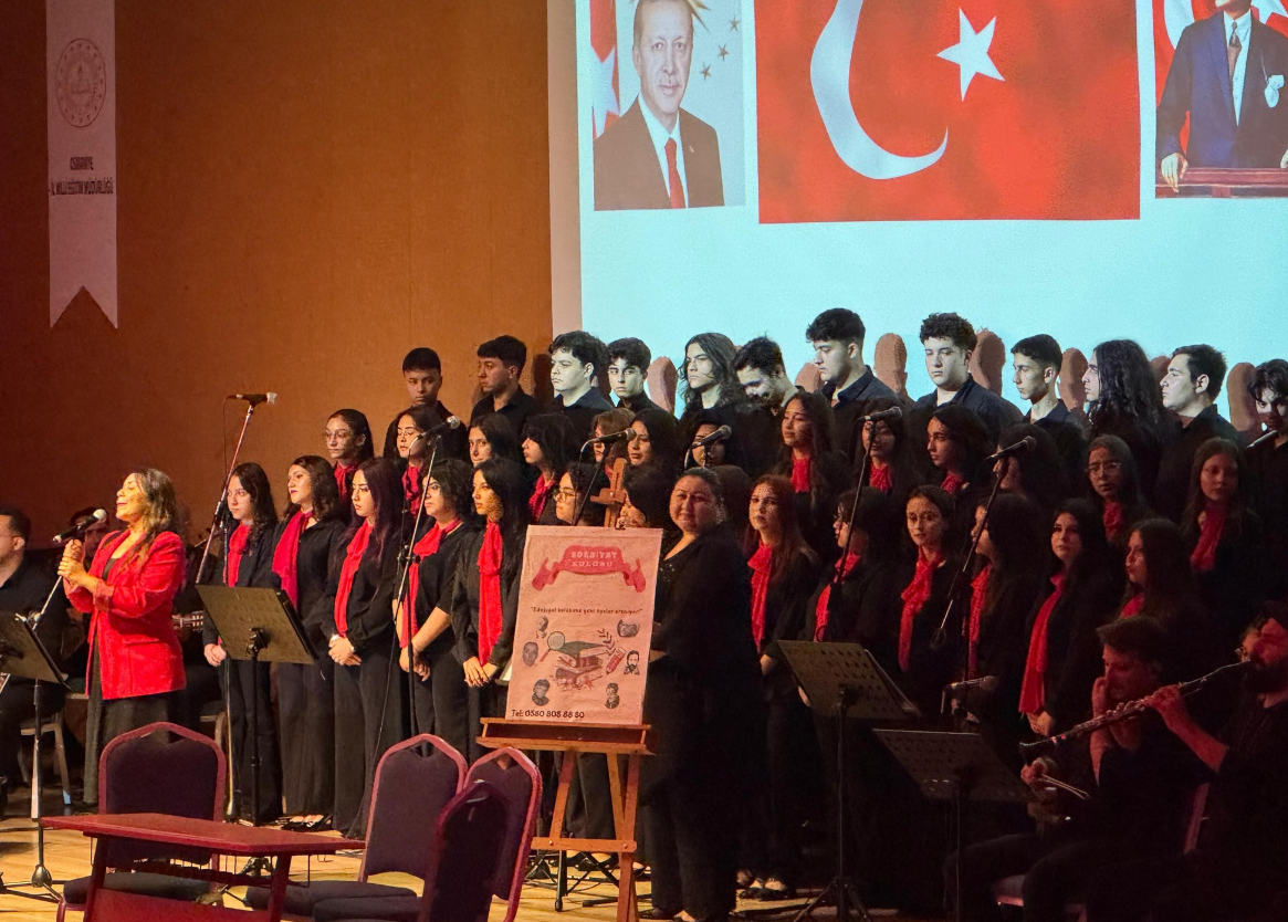 Osmaniye’de “Kim Var?” Sanat Etkinliği Renkli Görüntülere Sahne Oldu