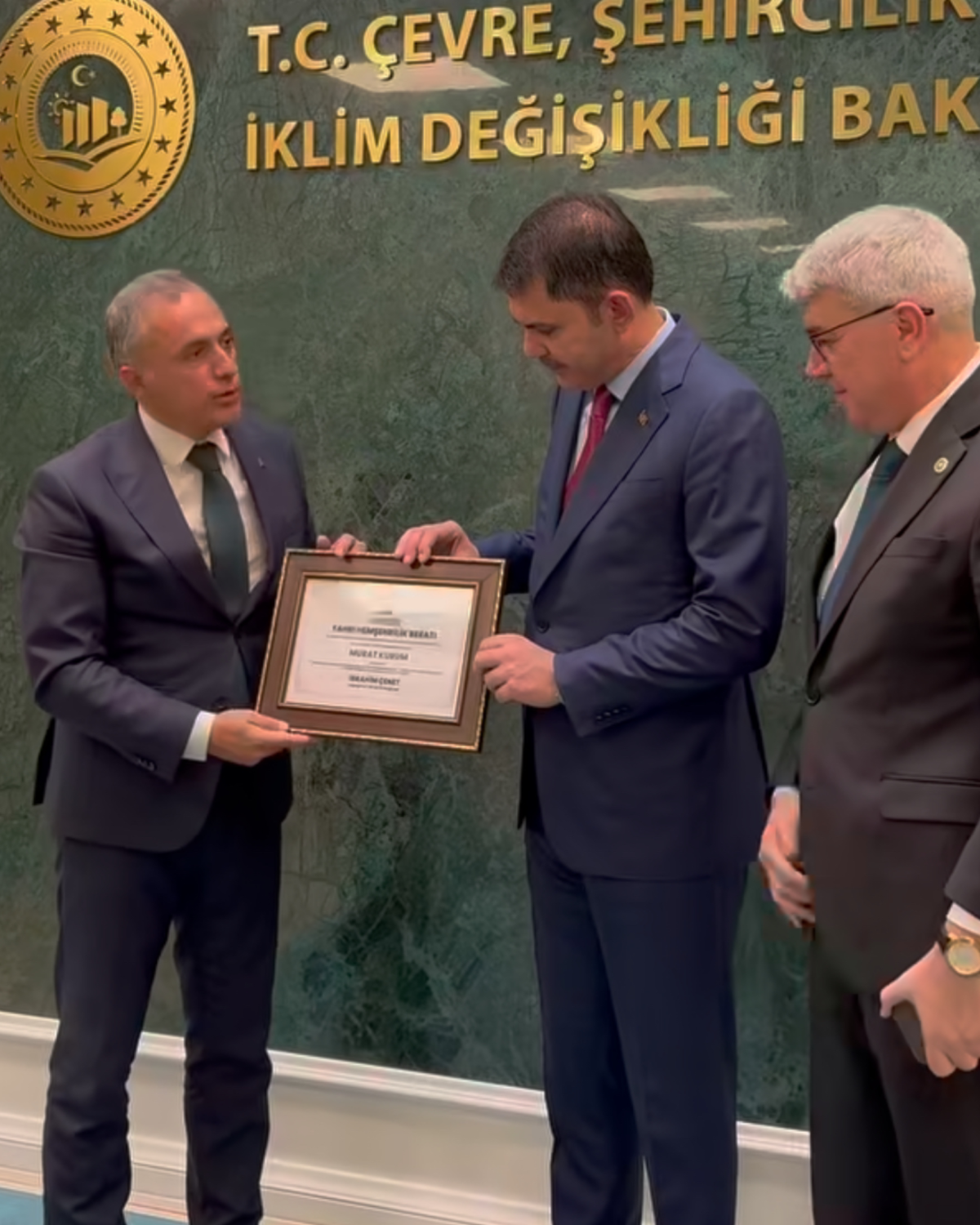 Başkan Çenet, Bakan Kurum’u Ziyaret Etti